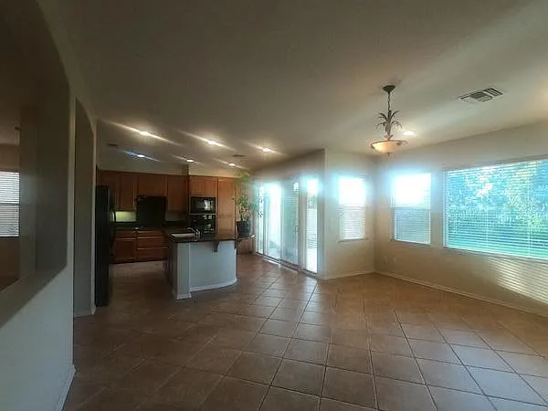 1513 Carmel Ave — Photo 8
