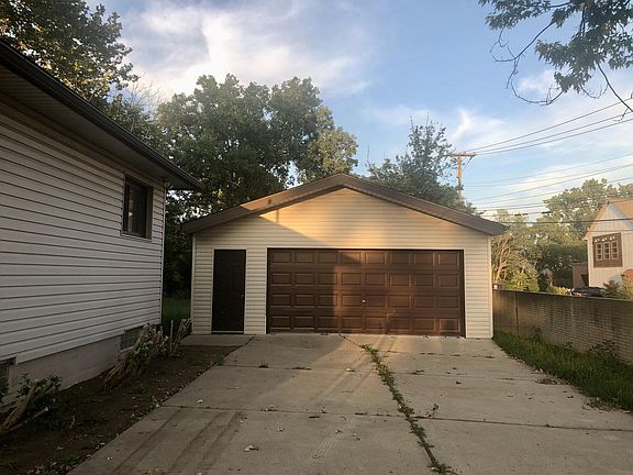 2 car garage detached