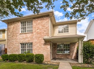 2324 Summit Ln, Dallas, TX 75227