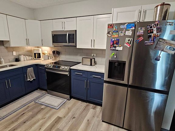 4th image of 20926 Valley Forge Cir