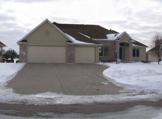 4918 Merlot Xing, Fort Wayne, IN 46845
