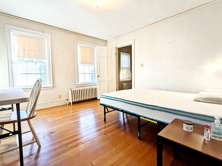 60 Undine Rd — Photo 1
