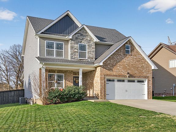 4th image of 373 Rye Dr