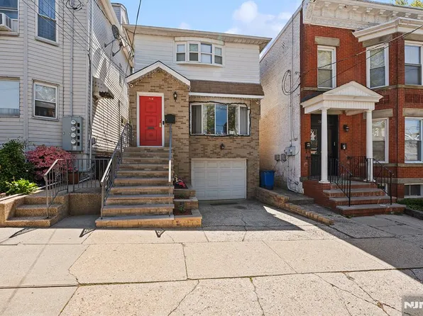 710 N 5th St, Harrison, NJ 07029