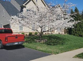 3765 Stonewall Manor Dr, Triangle, VA 22172