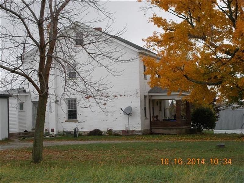 1st image of 8084 Whitcomb Rd