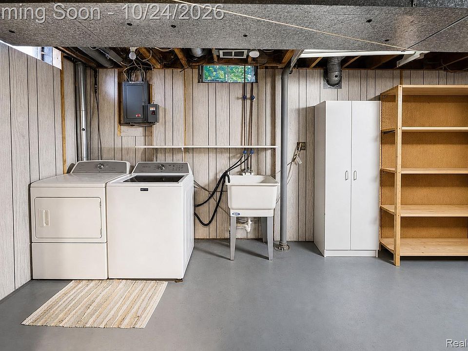 14051 Edgewood St, photo 26