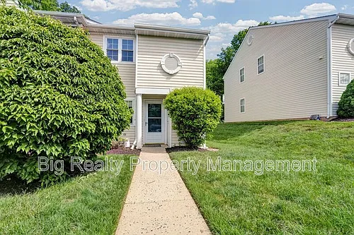 1732 Rosewood Ct Photo 1