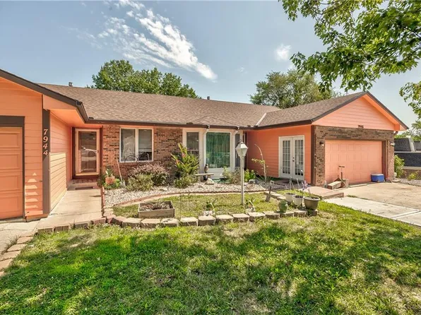 7944 E 130th Ct, Grandview, MO 64030