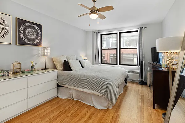 Sold by Level Group | media 2