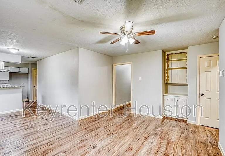 4419 Curly Oaks Dr — Photo 5