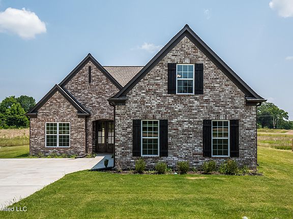 3rd image of 106 Ethelyn Smith Dr