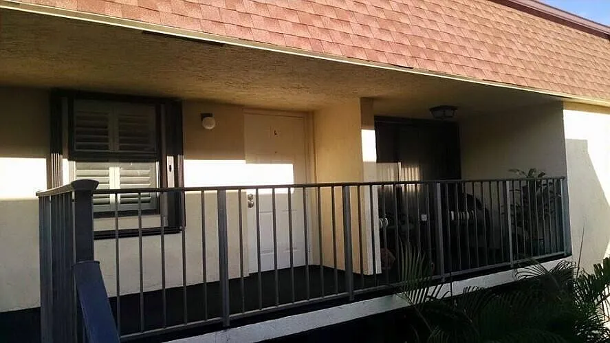 2 bed, 2.0 bath, 1072 sqft, $3,500 — Photo 4
