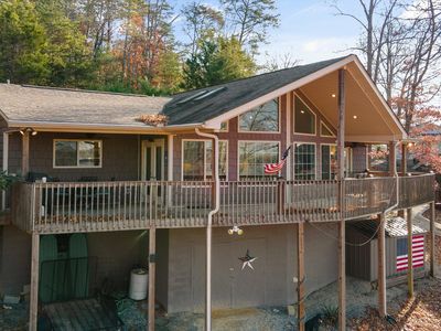 1935 Inskip Ln, Dandridge, TN, 37725