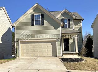 841 Stable Fern Dr, Fuquay Varina, NC 27526