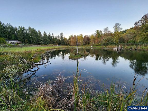 3rd image of 3810 Limestone Rd