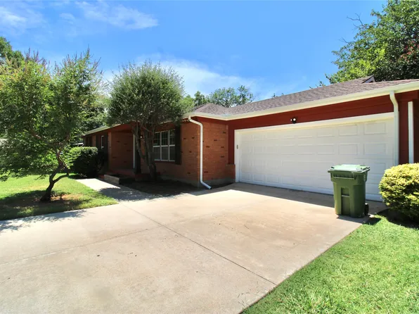 7004 Deville Dr, North Richland Hills, TX 76180