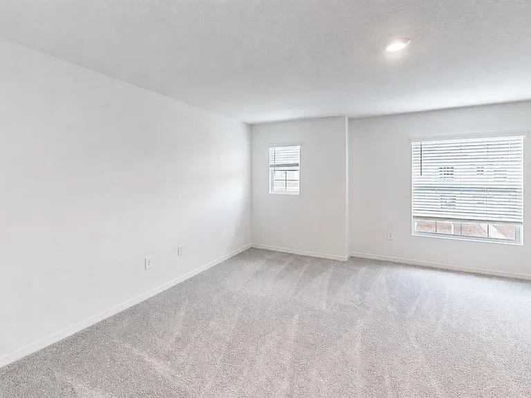 2239 Rose Finch Hill Pl — Photo 8