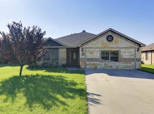 232 Lake Dr, Springtown, TX 76082