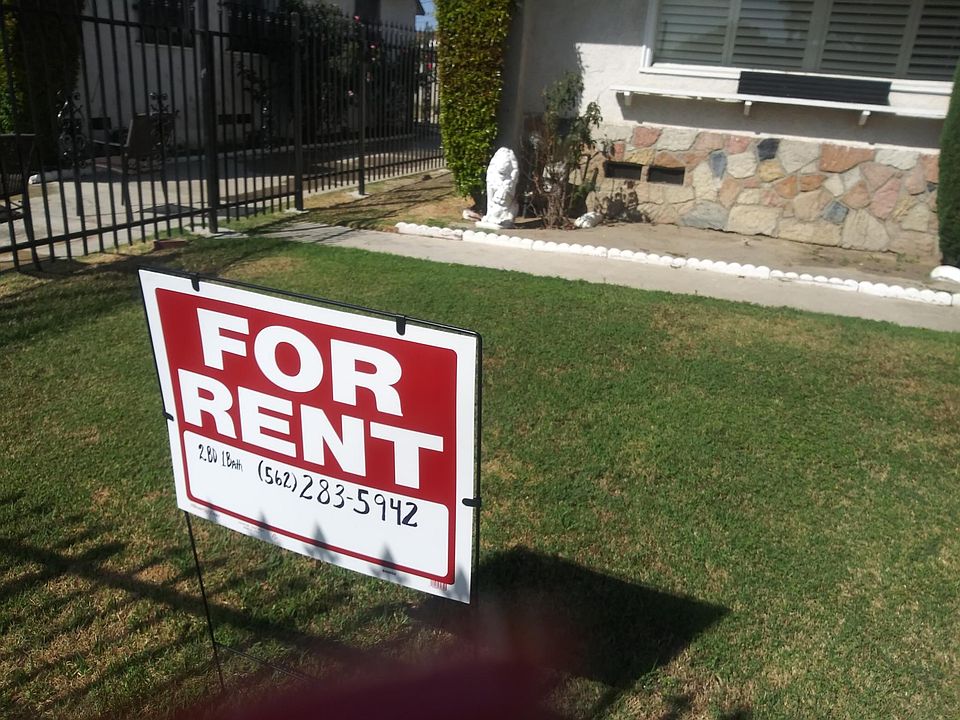 2nd image of 12117 Wilmington Ave