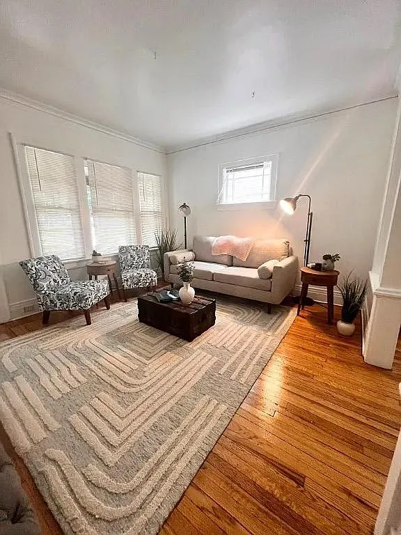 841 S. Goodman Street - 841 — Photo 3