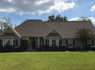 532 Grove Ln, Kathleen, GA 31047