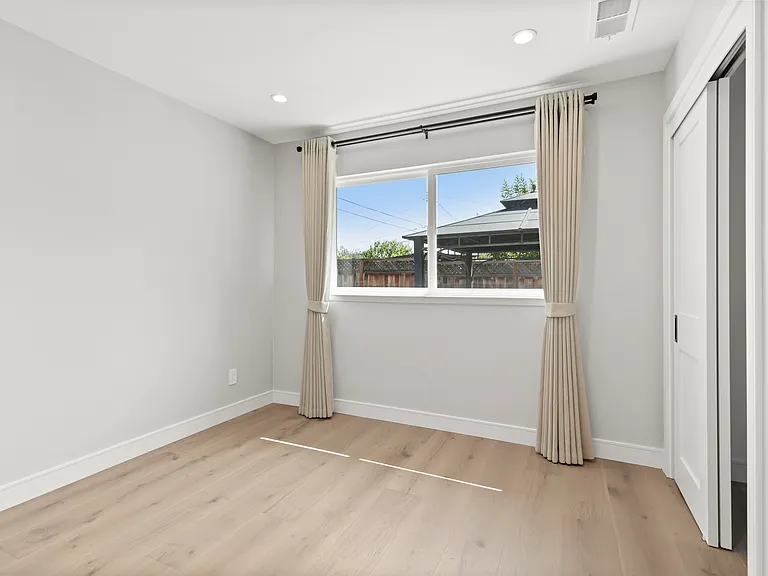 3453 Wheeling Dr — Photo 19