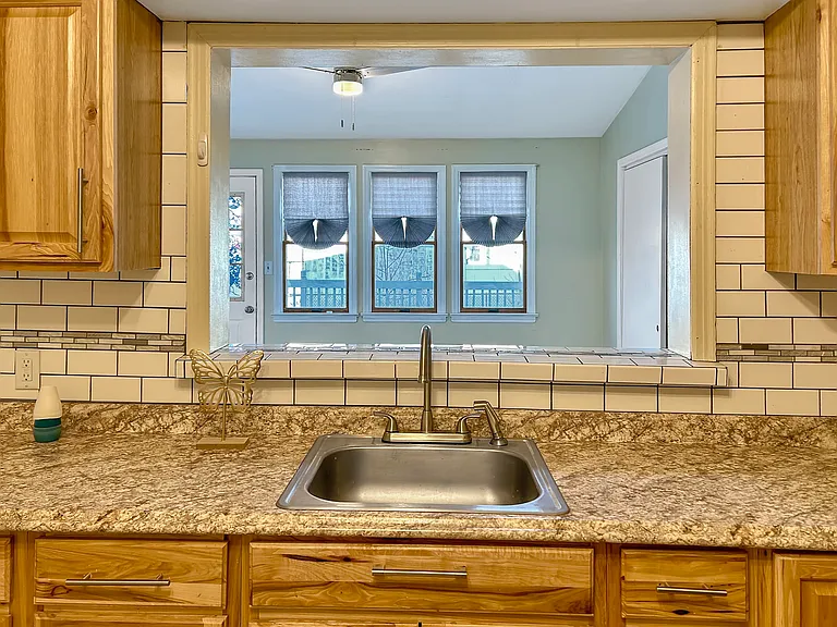 320 Pacific Ave #1 — Photo 12