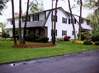 2 A Wing Ter, Burlington, MA 01803