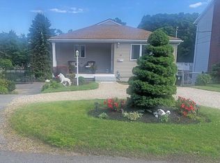 18 Connelly Ave, Swampscott, MA 01907