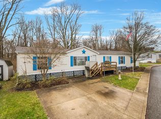 26 Spring Lake Ct, Delaware, OH 43015