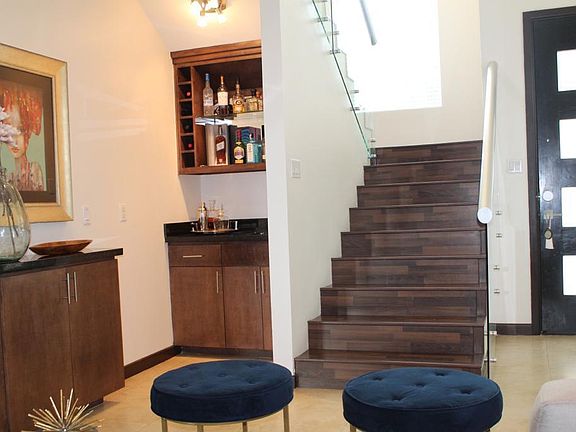 3rd image of 1308 E Pineridge Ave APT 1