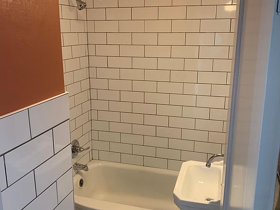 5th image of 3101 S 9th St