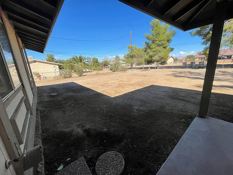 10246 Arroyo Ave — Photo 24