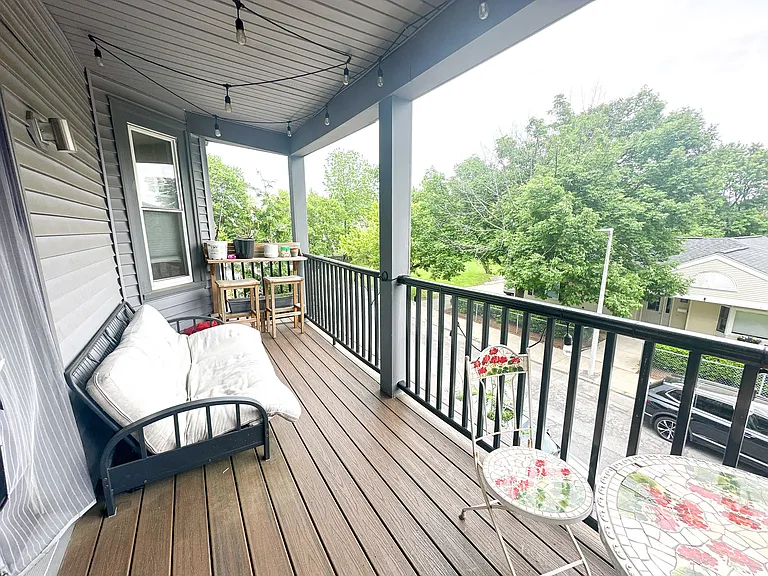 77 Torrey St #2 — Photo 6