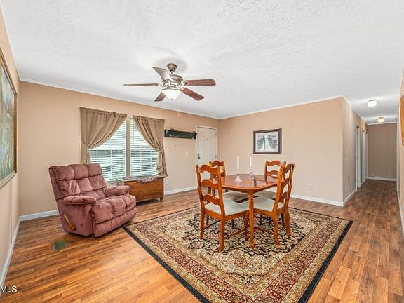 3rd image of 116 Prestonwood Dr
