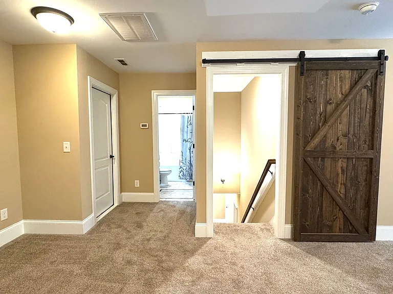3658 Pleasants Ridge Dr — Photo 25