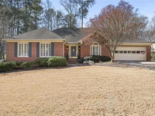 549 Trailwood Ln SW, Marietta, GA 30064