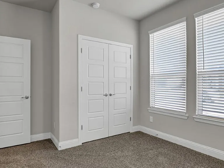 1717 Sparrow St — Photo 10