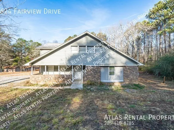 1624 Fairview Dr, Moody, AL 35004