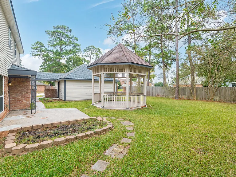 28814 Enchanted Dr — Photo 39