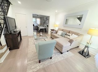 423 Naomi St, Philadelphia, PA