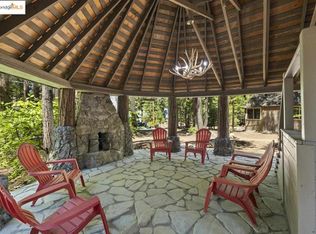 126 Rustic Rd, Pinecrest, CA 95364