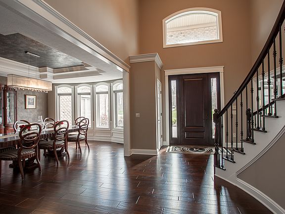 3rd image of 6579 Harold Dr