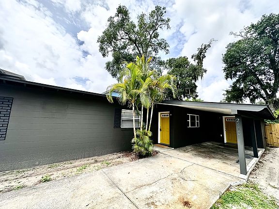 2nd image of 2410 Formosa Ave