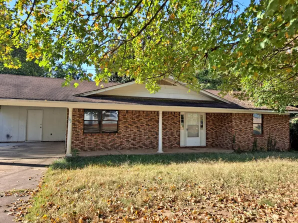 707 Louise St, Clarksville, AR 72830