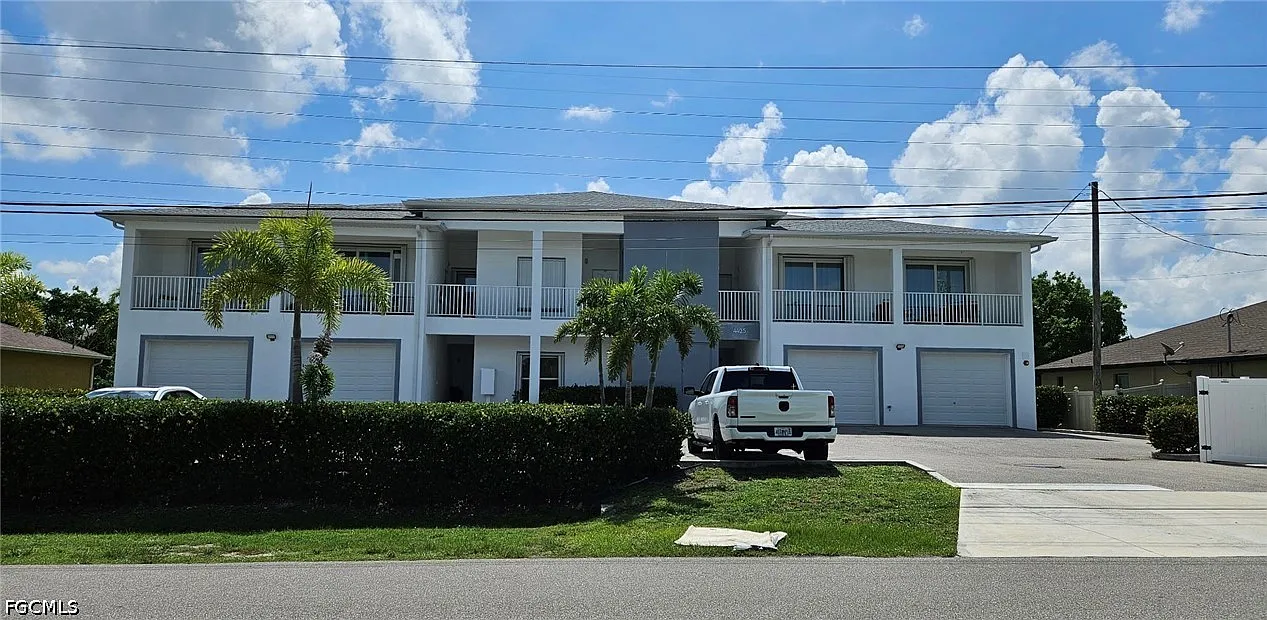 3 bed, 2.0 bath, 1170 sqft, $1,595 — Photo 1