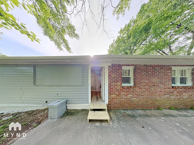 1445 Echols Dr — Photo 23
