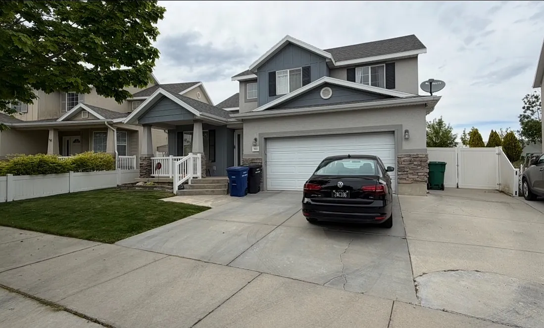 Building Photo - 7412 S Sunset Maple Dr