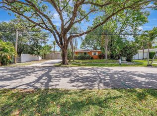 4633 SW 31st Dr, West Park, FL 33023